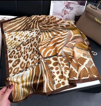 LEOPARD PRINT SCARF